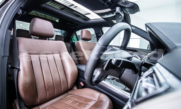 ซื้อ รถมือสอง Mercedes‒Benz E–Class สีดำ รถยนต์ ใน %{เมือง} ใน กรุงเทพมหานคร ซื้อ รถมือสอง Mercedes‒Benz E–Class สีดำ รถยนต์ ใน %{เมือง} ใน กรุงเทพมหานคร