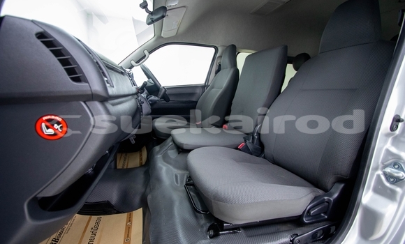 Buy Used Toyota Commuter Other Car in Bangkok in Bangkok Buy Used Toyota Commuter Other Car in Bangkok in Bangkok