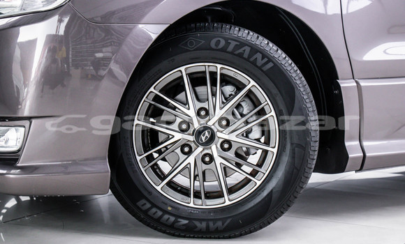 Buy Used Hyundai H1 Brown Car in Bangkok in Bangkok Buy Used Hyundai H1 Brown Car in Bangkok in Bangkok