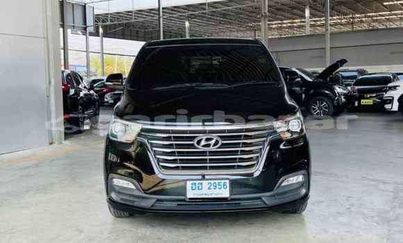 Buy Used Hyundai H1 Other Car in Bangkok in Bangkok
