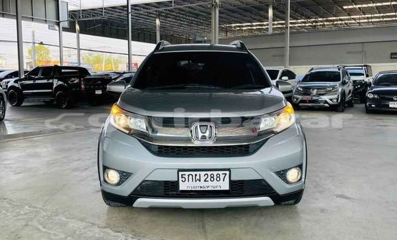 ซื้อ รถมือสอง Honda BR-V อื่น ๆ รถยนต์ ใน %{เมือง} ใน กรุงเทพมหานคร