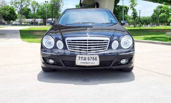 ซื้อ รถมือสอง Mercedes-Benz E-Classe สีดำ รถยนต์ ใน %{เมือง} ใน กรุงเทพมหานคร ซื้อ รถมือสอง Mercedes-Benz E-Classe สีดำ รถยนต์ ใน %{เมือง} ใน กรุงเทพมหานคร