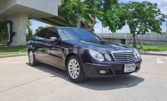 ซื้อ รถมือสอง Mercedes-Benz E-Classe สีดำ รถยนต์ ใน %{เมือง} ใน กรุงเทพมหานคร ซื้อ รถมือสอง Mercedes-Benz E-Classe สีดำ รถยนต์ ใน %{เมือง} ใน กรุงเทพมหานคร