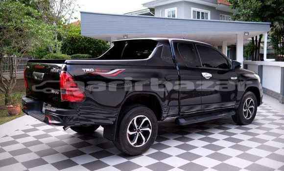 ซื้อ รถมือสอง Toyota Hiluxe Revo สีดำ รถยนต์ ใน %{เมือง} ใน กรุงเทพมหานคร ซื้อ รถมือสอง Toyota Hiluxe Revo สีดำ รถยนต์ ใน %{เมือง} ใน กรุงเทพมหานคร