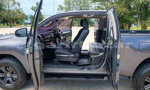 ซื้อ รถมือสอง Toyota Hiluxe Revo สีดำ รถยนต์ ใน %{เมือง} ใน กรุงเทพมหานคร ซื้อ รถมือสอง Toyota Hiluxe Revo สีดำ รถยนต์ ใน %{เมือง} ใน กรุงเทพมหานคร