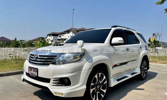 ซื้อ รถมือสอง Toyota Fortuner ขาว รถยนต์ ใน %{เมือง} ใน กรุงเทพมหานคร ซื้อ รถมือสอง Toyota Fortuner ขาว รถยนต์ ใน %{เมือง} ใน กรุงเทพมหานคร