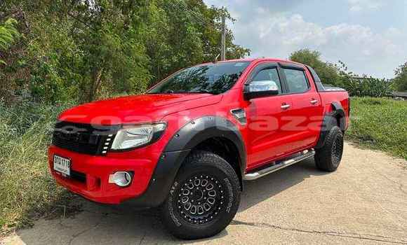 ซื้อ รถมือสอง Ford Ranger สีแดง รถยนต์ ใน %{เมือง} ใน กรุงเทพมหานคร
