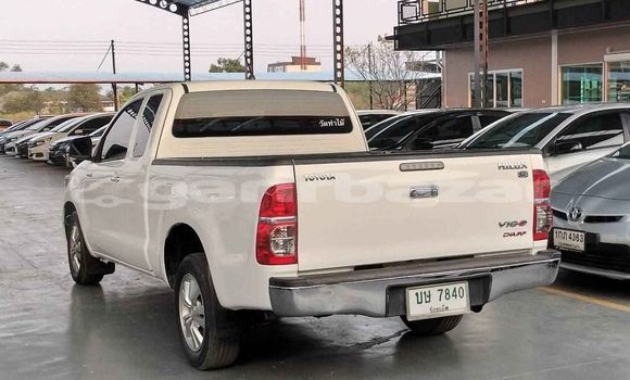 ซื้อ รถมือสอง Toyota Vigo ขาว รถยนต์ ใน %{เมือง} ใน กรุงเทพมหานคร ซื้อ รถมือสอง Toyota Vigo ขาว รถยนต์ ใน %{เมือง} ใน กรุงเทพมหานคร