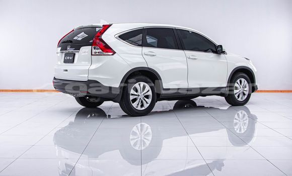 Buy Used Honda CR-V White Car in Bangkok in Bangkok Buy Used Honda CR-V White Car in Bangkok in Bangkok