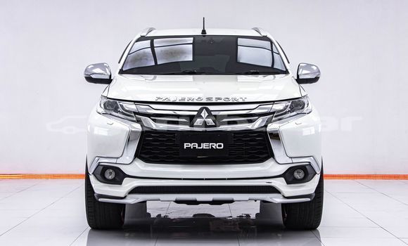 ซื้อ รถมือสอง Mitsubishi Pajero ขาว รถยนต์ ใน %{เมือง} ใน กรุงเทพมหานคร ซื้อ รถมือสอง Mitsubishi Pajero ขาว รถยนต์ ใน %{เมือง} ใน กรุงเทพมหานคร