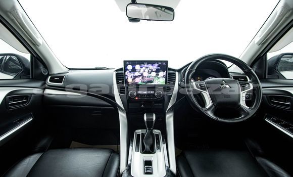 ซื้อ รถมือสอง Mitsubishi Pajero ขาว รถยนต์ ใน %{เมือง} ใน กรุงเทพมหานคร ซื้อ รถมือสอง Mitsubishi Pajero ขาว รถยนต์ ใน %{เมือง} ใน กรุงเทพมหานคร