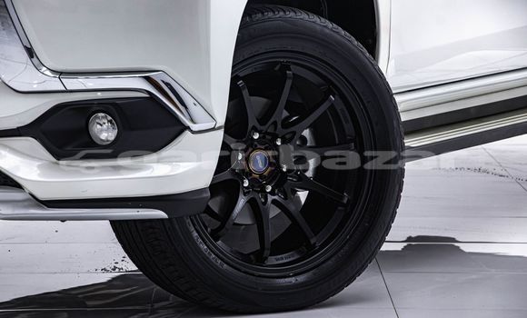 ซื้อ รถมือสอง Mitsubishi Pajero ขาว รถยนต์ ใน %{เมือง} ใน กรุงเทพมหานคร ซื้อ รถมือสอง Mitsubishi Pajero ขาว รถยนต์ ใน %{เมือง} ใน กรุงเทพมหานคร