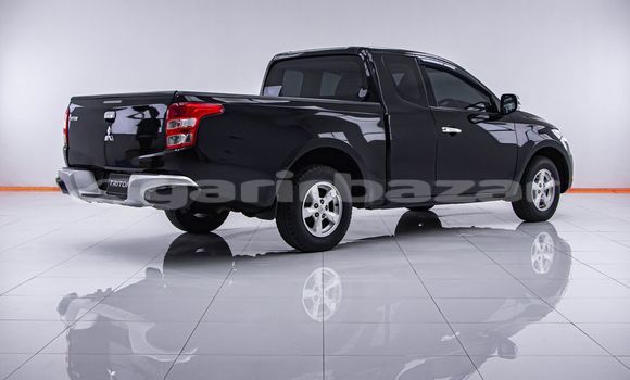 ซื้อ รถมือสอง Mitsubishi Triton สีดำ รถยนต์ ใน %{เมือง} ใน กรุงเทพมหานคร ซื้อ รถมือสอง Mitsubishi Triton สีดำ รถยนต์ ใน %{เมือง} ใน กรุงเทพมหานคร