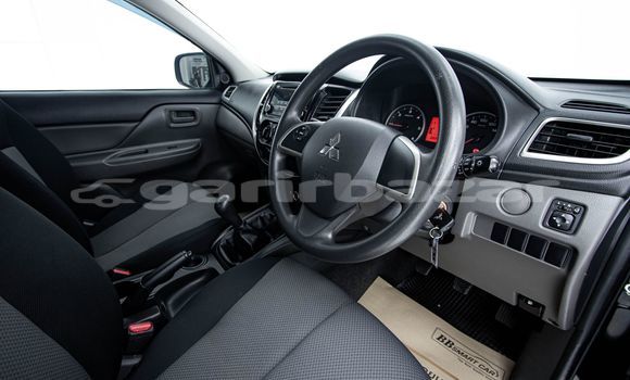 ซื้อ รถมือสอง Mitsubishi Triton สีดำ รถยนต์ ใน %{เมือง} ใน กรุงเทพมหานคร ซื้อ รถมือสอง Mitsubishi Triton สีดำ รถยนต์ ใน %{เมือง} ใน กรุงเทพมหานคร