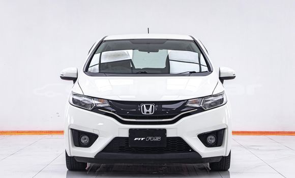 Buy Used Honda Jazz White Car in Bangkok in Bangkok Buy Used Honda Jazz White Car in Bangkok in Bangkok