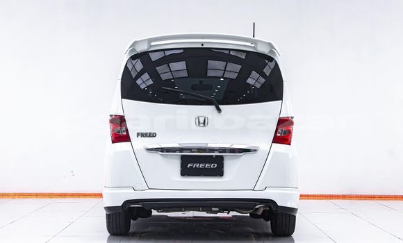 Buy Used Honda Freed White Car in Bangkok in Bangkok Buy Used Honda Freed White Car in Bangkok in Bangkok