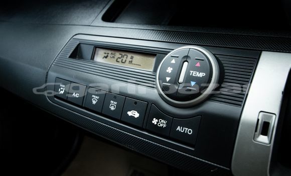 Buy Used Honda Freed White Car in Bangkok in Bangkok Buy Used Honda Freed White Car in Bangkok in Bangkok