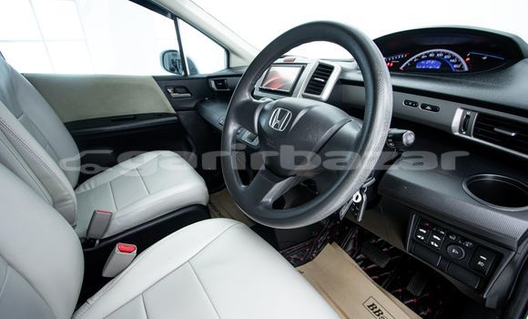 Buy Used Honda Freed White Car in Bangkok in Bangkok Buy Used Honda Freed White Car in Bangkok in Bangkok