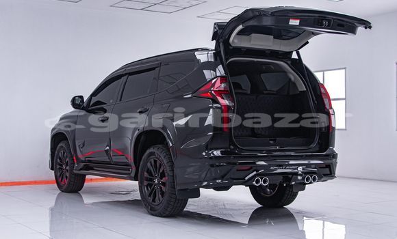 ซื้อ รถมือสอง Mitsubishi Pajero สีดำ รถยนต์ ใน %{เมือง} ใน กรุงเทพมหานคร ซื้อ รถมือสอง Mitsubishi Pajero สีดำ รถยนต์ ใน %{เมือง} ใน กรุงเทพมหานคร