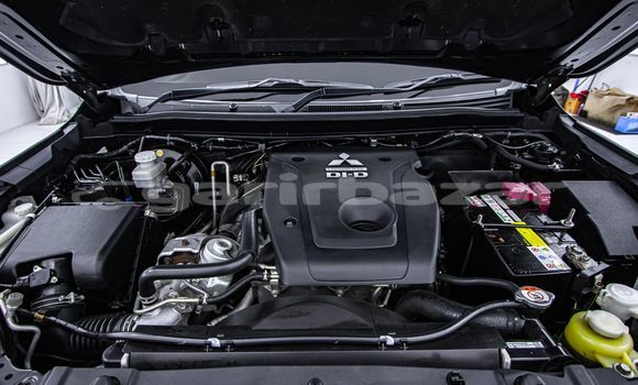 ซื้อ รถมือสอง Mitsubishi Pajero สีดำ รถยนต์ ใน %{เมือง} ใน กรุงเทพมหานคร ซื้อ รถมือสอง Mitsubishi Pajero สีดำ รถยนต์ ใน %{เมือง} ใน กรุงเทพมหานคร