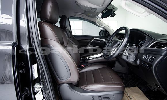 ซื้อ รถมือสอง Mitsubishi Pajero สีดำ รถยนต์ ใน %{เมือง} ใน กรุงเทพมหานคร ซื้อ รถมือสอง Mitsubishi Pajero สีดำ รถยนต์ ใน %{เมือง} ใน กรุงเทพมหานคร