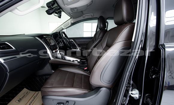 ซื้อ รถมือสอง Mitsubishi Pajero สีดำ รถยนต์ ใน %{เมือง} ใน กรุงเทพมหานคร ซื้อ รถมือสอง Mitsubishi Pajero สีดำ รถยนต์ ใน %{เมือง} ใน กรุงเทพมหานคร