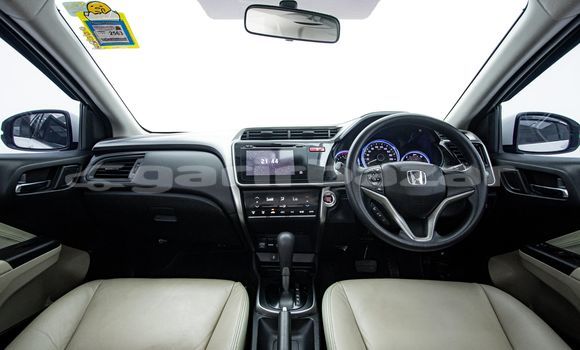 Buy Used Honda City White Car in Bangkok in Bangkok Buy Used Honda City White Car in Bangkok in Bangkok