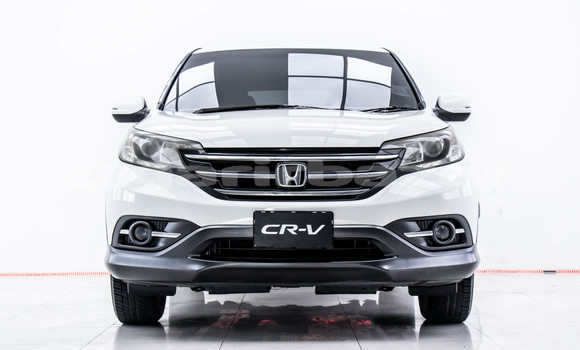 Buy Used Honda CR-V White Car in Bangkok in Bangkok Buy Used Honda CR-V White Car in Bangkok in Bangkok