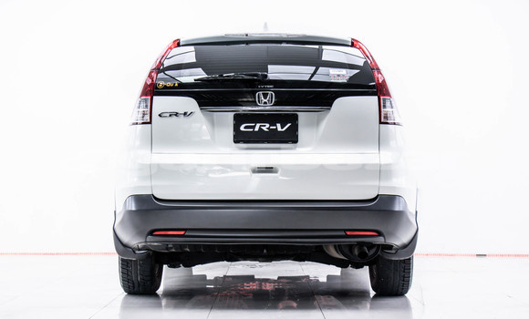 Buy Used Honda CR-V White Car in Bangkok in Bangkok Buy Used Honda CR-V White Car in Bangkok in Bangkok