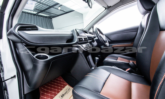 Buy Used Toyota Sienta White Car in Bangkok in Bangkok Buy Used Toyota Sienta White Car in Bangkok in Bangkok