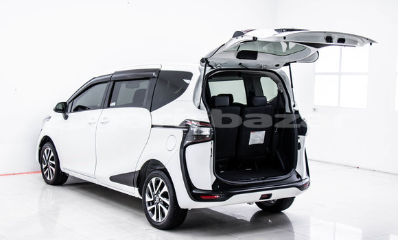 Buy Used Toyota Sienta White Car in Bangkok in Bangkok Buy Used Toyota Sienta White Car in Bangkok in Bangkok