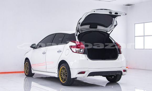 ซื้อ รถมือสอง Toyota Yaris ขาว รถยนต์ ใน %{เมือง} ใน กรุงเทพมหานคร ซื้อ รถมือสอง Toyota Yaris ขาว รถยนต์ ใน %{เมือง} ใน กรุงเทพมหานคร
