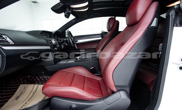 ซื้อ รถมือสอง Mercedes-Benz E-Classe ขาว รถยนต์ ใน %{เมือง} ใน กรุงเทพมหานคร ซื้อ รถมือสอง Mercedes-Benz E-Classe ขาว รถยนต์ ใน %{เมือง} ใน กรุงเทพมหานคร