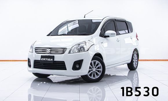 ซื้อ รถมือสอง Suzuki Ertiga ขาว รถยนต์ ใน %{เมือง} ใน กรุงเทพมหานคร