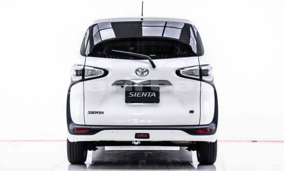 Buy Used Toyota Sienta White Car in Bangkok in Bangkok Buy Used Toyota Sienta White Car in Bangkok in Bangkok