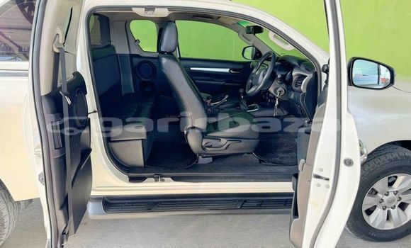 ซื้อ รถมือสอง Toyota Hiluxe Revo ขาว รถยนต์ ใน %{เมือง} ใน กรุงเทพมหานคร ซื้อ รถมือสอง Toyota Hiluxe Revo ขาว รถยนต์ ใน %{เมือง} ใน กรุงเทพมหานคร