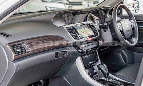 ซื้อ รถมือสอง Honda Accord ขาว รถยนต์ ใน %{เมือง} ใน กรุงเทพมหานคร ซื้อ รถมือสอง Honda Accord ขาว รถยนต์ ใน %{เมือง} ใน กรุงเทพมหานคร