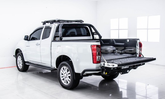 Buy Used Isuzu D-Max White Car in Bangkok in Bangkok Buy Used Isuzu D-Max White Car in Bangkok in Bangkok