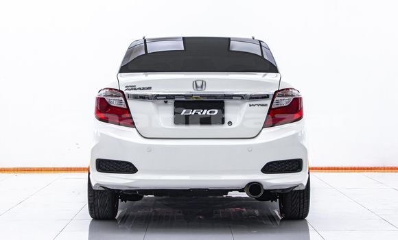 ซื้อ รถมือสอง Honda Brio ขาว รถยนต์ ใน %{เมือง} ใน กรุงเทพมหานคร ซื้อ รถมือสอง Honda Brio ขาว รถยนต์ ใน %{เมือง} ใน กรุงเทพมหานคร