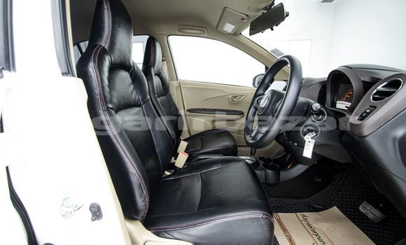 ซื้อ รถมือสอง Honda Brio ขาว รถยนต์ ใน %{เมือง} ใน กรุงเทพมหานคร ซื้อ รถมือสอง Honda Brio ขาว รถยนต์ ใน %{เมือง} ใน กรุงเทพมหานคร