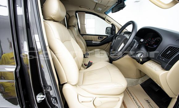 Buy Used Hyundai H1 Brown Car in Bangkok in Bangkok Buy Used Hyundai H1 Brown Car in Bangkok in Bangkok