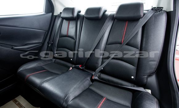 ซื้อ รถมือสอง Mazda 2 สีแดง รถยนต์ ใน %{เมือง} ใน กรุงเทพมหานคร ซื้อ รถมือสอง Mazda 2 สีแดง รถยนต์ ใน %{เมือง} ใน กรุงเทพมหานคร