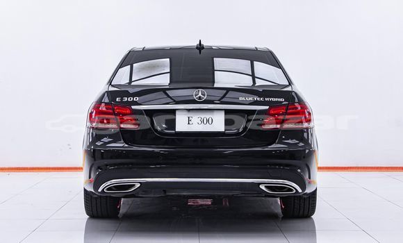 ซื้อ รถมือสอง Mercedes-Benz E-Classe สีดำ รถยนต์ ใน %{เมือง} ใน กรุงเทพมหานคร ซื้อ รถมือสอง Mercedes-Benz E-Classe สีดำ รถยนต์ ใน %{เมือง} ใน กรุงเทพมหานคร