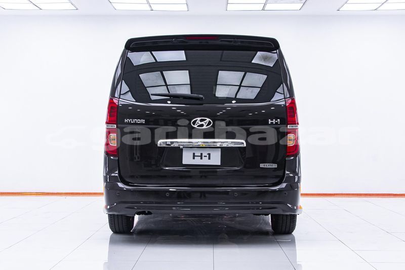 Big with watermark hyundai h1 bangkok bangkok 71015