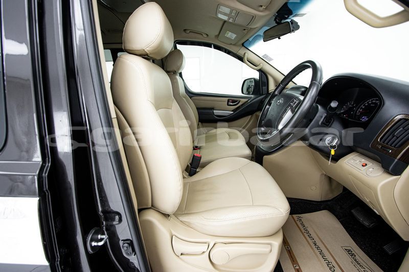 Big with watermark hyundai h1 bangkok bangkok 71015