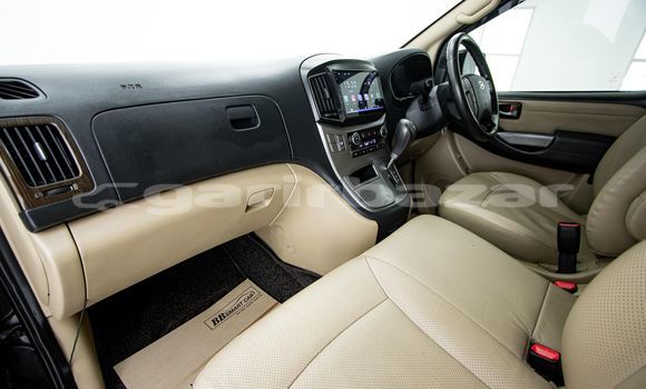 ซื้อ รถมือสอง Hyundai H1 สีน้ำตาล รถยนต์ ใน %{เมือง} ใน กรุงเทพมหานคร ซื้อ รถมือสอง Hyundai H1 สีน้ำตาล รถยนต์ ใน %{เมือง} ใน กรุงเทพมหานคร