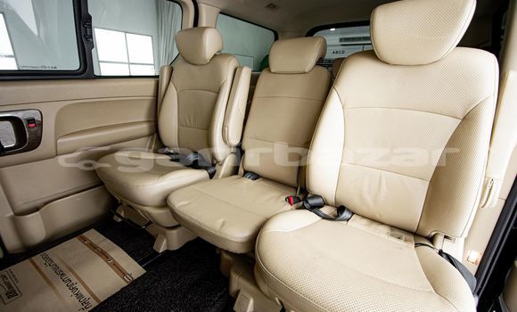 ซื้อ รถมือสอง Hyundai H1 สีน้ำตาล รถยนต์ ใน %{เมือง} ใน กรุงเทพมหานคร ซื้อ รถมือสอง Hyundai H1 สีน้ำตาล รถยนต์ ใน %{เมือง} ใน กรุงเทพมหานคร