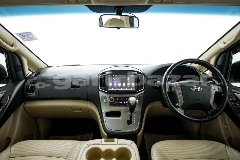 Big with watermark hyundai h1 bangkok bangkok 71015