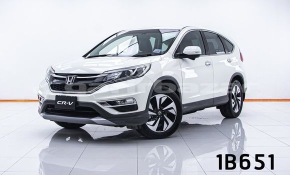 ซื้อ รถมือสอง Honda CR-V ขาว รถยนต์ ใน %{เมือง} ใน กรุงเทพมหานคร
