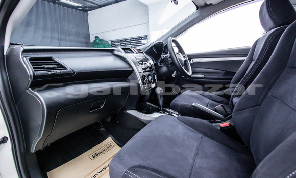 ซื้อ รถมือสอง Honda City ขาว รถยนต์ ใน %{เมือง} ใน กรุงเทพมหานคร ซื้อ รถมือสอง Honda City ขาว รถยนต์ ใน %{เมือง} ใน กรุงเทพมหานคร